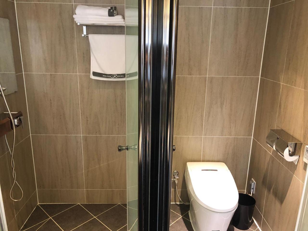Royal Hotel Csongup Kültér fotó